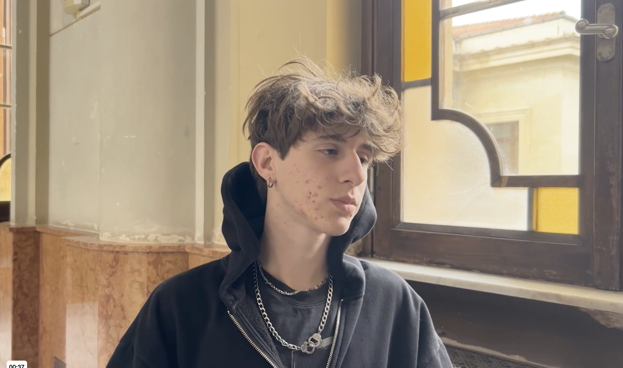 Tutto si risolve | Extracinema